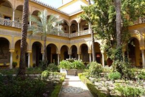 Guided walking tour to Setas, La Macarena and Dueña's Palace in Seville - Where you meet, how the timing works, and how much you’ll walk