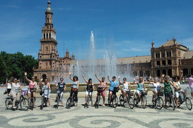 Highlights Electric Bike Tour - Getting started at Pl. de Sta Cruz and finding the rhythm