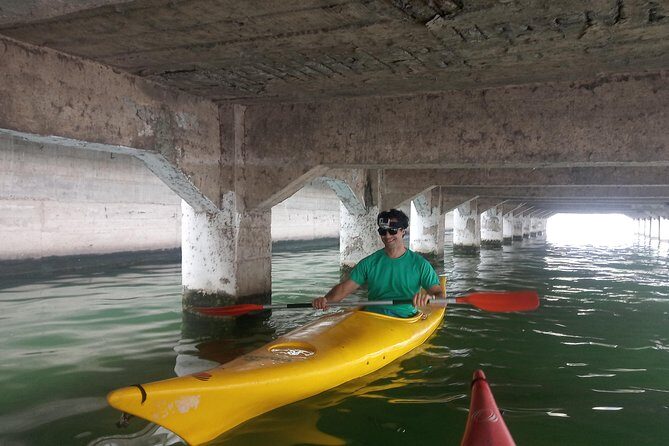 Kayak Rental - Kayaking the Guadalquivir from Triana: the real reason it feels easy