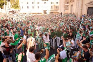 Live Real Betis football matches & atmosphere with local fan - Fan zone first: learn Betis and La Liga customs before kickoff