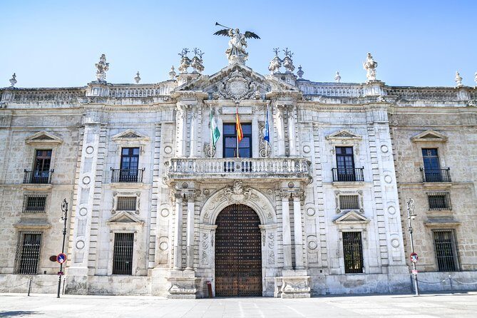 Monumental Economic tour with booking fee Seville - Puerta de Jerez: The First Landmark That Sets the Scene