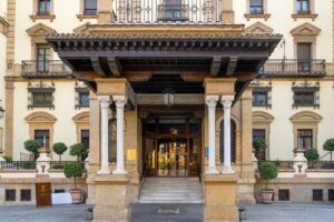 Monumental Economic tour with booking fee Seville - Real Alcázar de Sevilla: A Quick Look With Ticket Reality