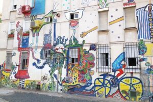 Off the Beaten Path: Seville Urban Walking Tour - Price and what you’re really paying for (2 hours, small group, included drink)