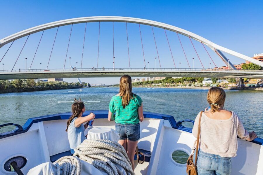 Panoramic Guadalquivir Cruise + Flamenco Show & Walking tour - Where the Cruise Really Starts: Torre del Oro Dock and Voucher Exchange