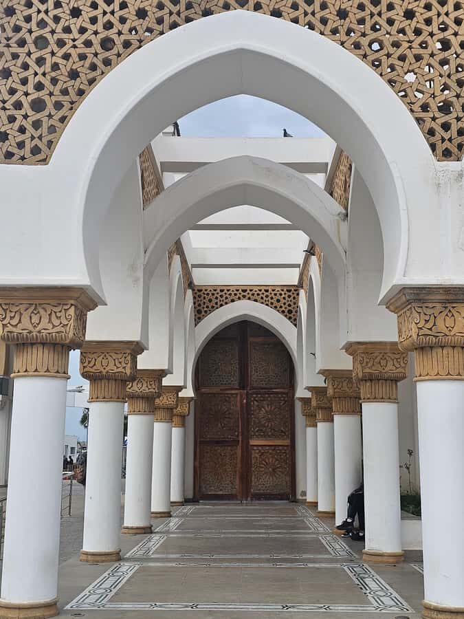 Private Day Trip: Gibraltar & (Tangier) Morocco from Seville - Price and value: what $884 per person buys you