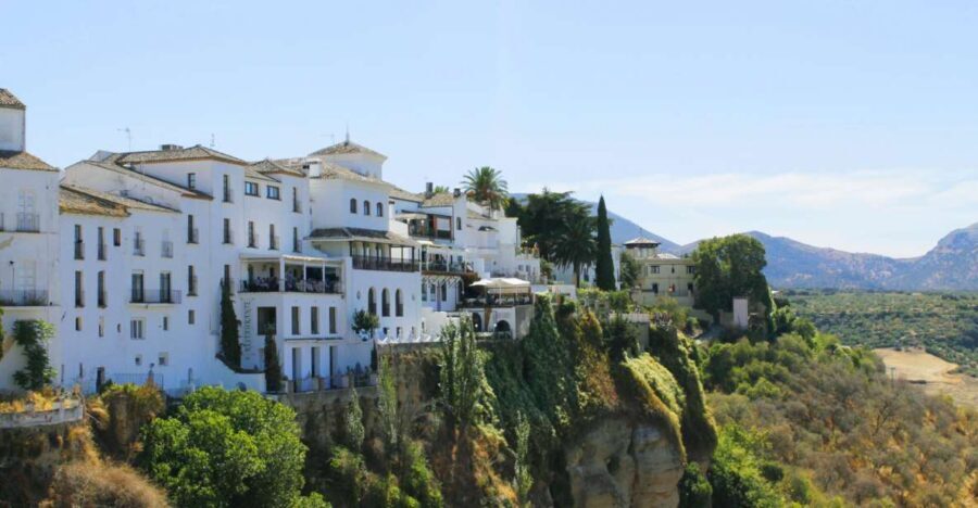 Private Day Trip to Ronda and Malaga from Seville - What your Ronda walking tour actually delivers