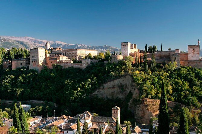 Private Granada Day Trip including Alhambra and Generalife from Seville - Practical tips so your day doesn’t feel like chaos
