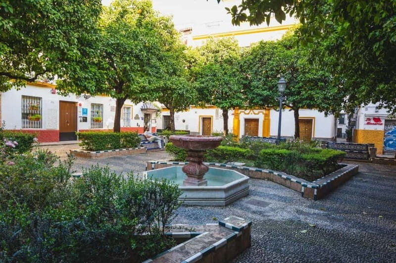 Private Guided Tour of Complete Seville and Jewish Quarter - Real Alcázar in 15 minutes: what to notice when time is short