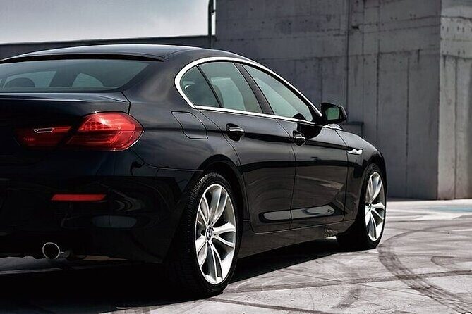 Private One-way Airport Transfer From Seville Airport To Seville - Key highlights to look for