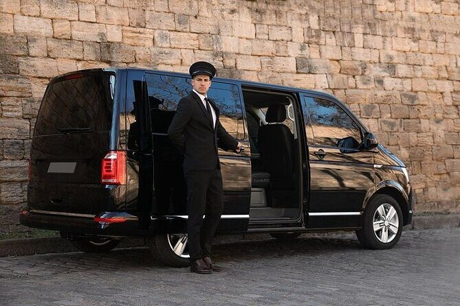 Private One-way Airport Transfer From Seville Airport To Seville - Meet & Greet, 45 Minutes Free Waiting, and Mobile Tickets