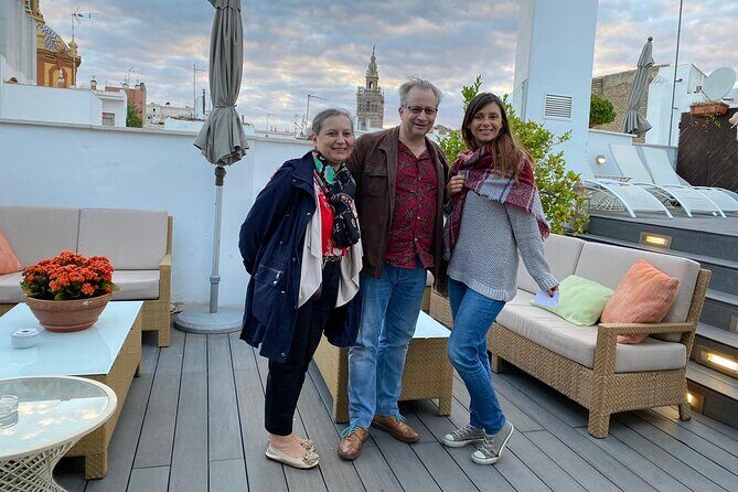 Private personalized Seville street tour of 2.5 hours - Archives of India and the Jewish Quarter: making the historic map make sense