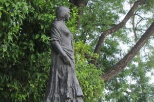 Private tour to the bullring La Maestranza - Meet Your Guide at La Maestranza (and What to Expect)