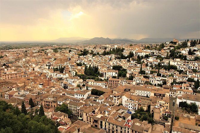 Private transfer from/to Seville to/from Granada with optional stop in Cordoba - Cordoba in a Tight Window: Making the Most of 3 Hours