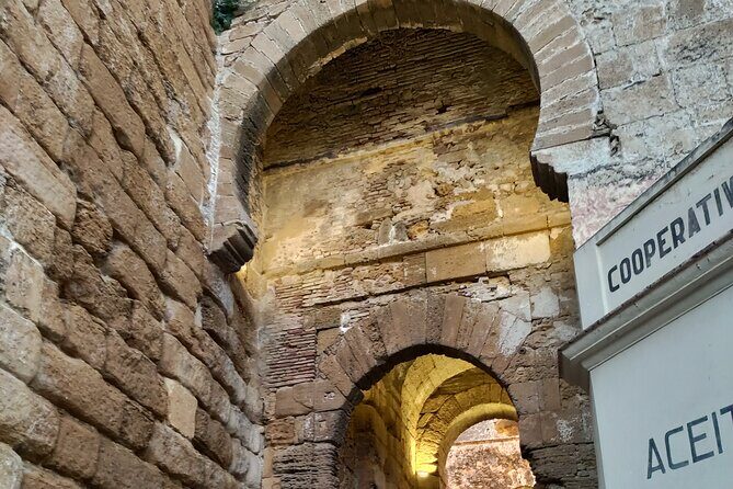 Private trip to Carmona from Seville: 5000 years of history - Alcázar de Arriba: the highest-altitude viewpoint and the Parador