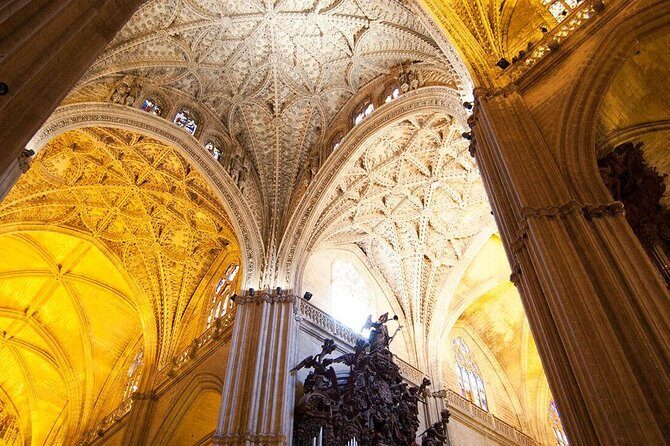 Private visit to the Cathedral of Seville - Your guided flow: what happens over the 1 hour 30 minutes