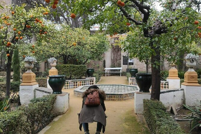 Private Walking Tour Alcazar and Cathedral in Sevilla - Private Guide Value: Why This Tour Feels Different