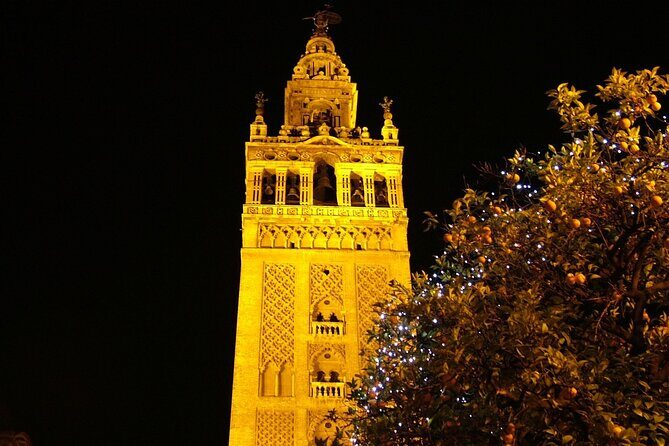 Private walking tour to Seville with Flamenco Show - Why a 5:15 pm private start works in Seville