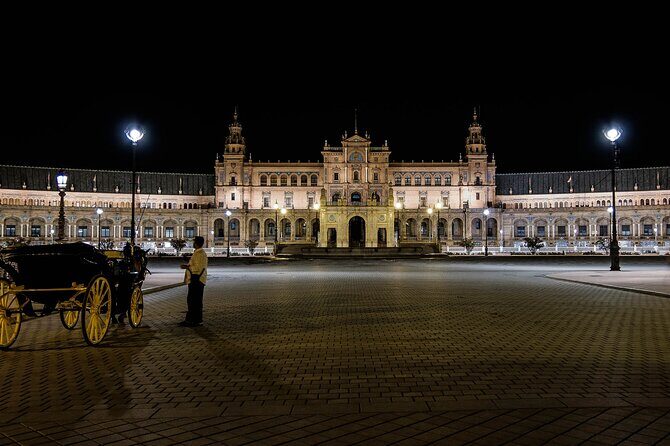 Private walking tour to Seville with Flamenco Show - Seville Cathedral: what you really gain from the façade stops
