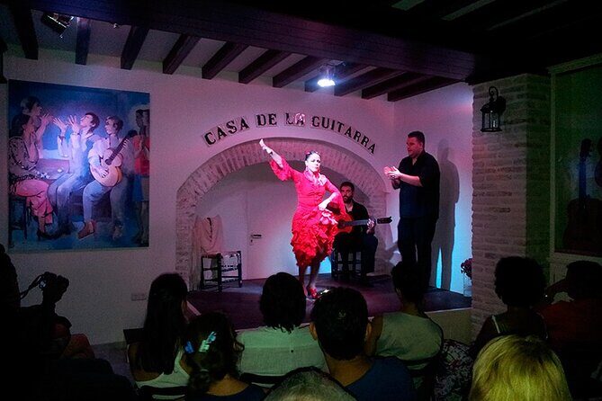 Private walking tour to Seville with Flamenco Show - Barrio de Santa Cruz: Jewish-quarter streets and night-walk momentum