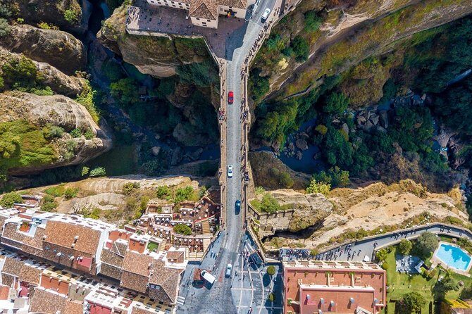 Ronda and White Villages from Seville - Stop 5: Alameda del Tajo promenade for the “romantic edge” feeling