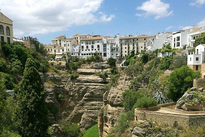 Ronda Private Tour from Seville - Puente de Ronda and El Tajo Viewpoints (30 Minutes)