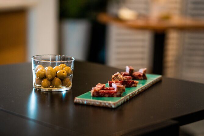 Sangria and Tapas Tasting Experience - The Tapas Courses: Snack-Sized Bites With Big Differences in Satisfaction