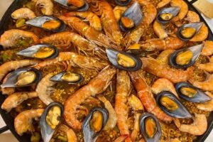Sangria Tasting & Paella Showcooking Experience - 17:30 Paella Showcooking: Watching the Real Process