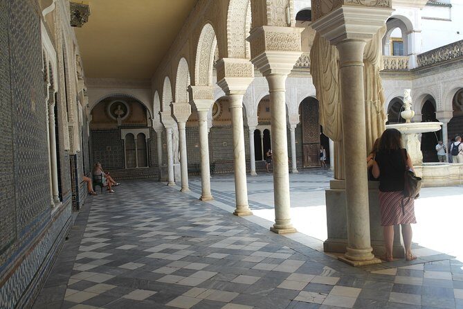 Secret Palaces Tour - Walking Time, Pace, and What You Might Pass Along the Way