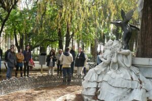 Secrets of Maria Luisa Park and Plaza de Espana - Plaza de España and Plaza de América: the 1929 Exposition, explained like a map