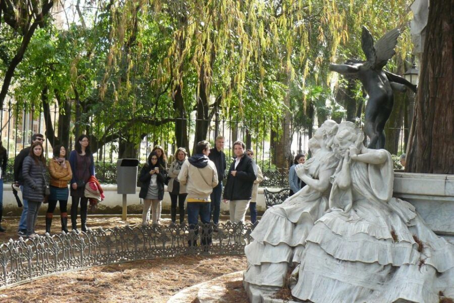 Secrets of Maria Luisa Park and Plaza de Espana - Plaza de España and Plaza de América: the 1929 Exposition, explained like a map
