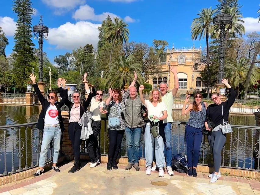 Sevilla: 100% Nederlandstalige Highlights Tour op E-BIKE - E-bike touring: why the electric assist makes sense here