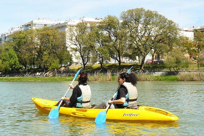 Sevilla 2 Hour Kayaking Tour on the Guadalquivir River - Timing, Group Size, and Why Late Starts Happen