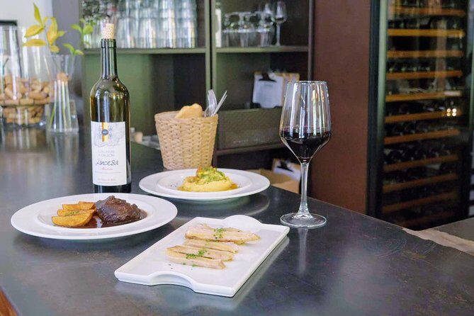 Sevilla Food Tour: Tapas, Wine, History & Traditions - Should you book the Sevilla Food Sherpas tapas and wine tour?