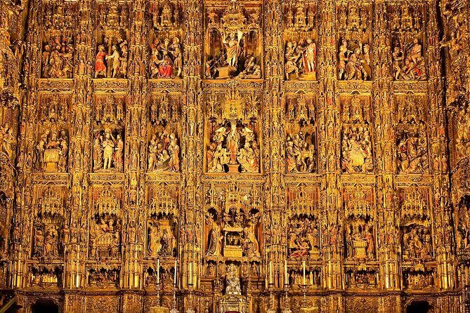 Sevilla: Guided tour to Cathedral and Giralda - Meeting at Plaza Virgen de los Reyes: get positioned early
