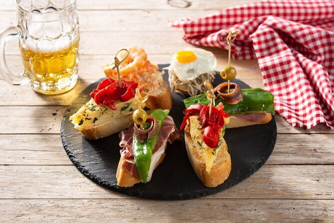 Sevilla Private Flamenco and Tapas Tour - Tapas without reservations: how to get variety without the stress