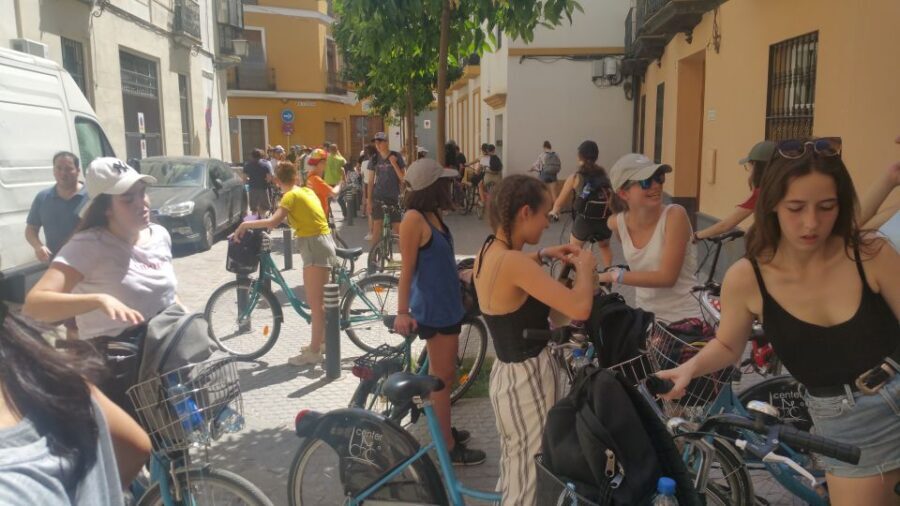 Seville: 1-Day Bike Rental - Getting Local Food and Drink Advice Without a Tour Group