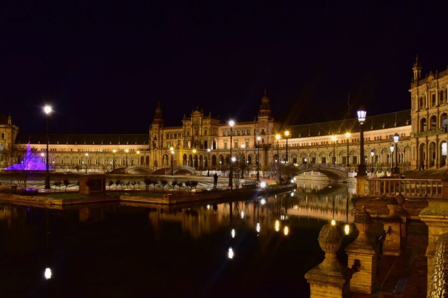 Seville: 2.5-Hour Evening Electric Bike Tour - Key highlights at a glance