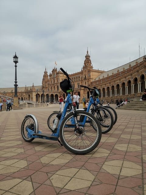 Seville: 2-Hour Electric Kickscooter tour - Maria Luisa Gardens and the Guadalquivir Breeze