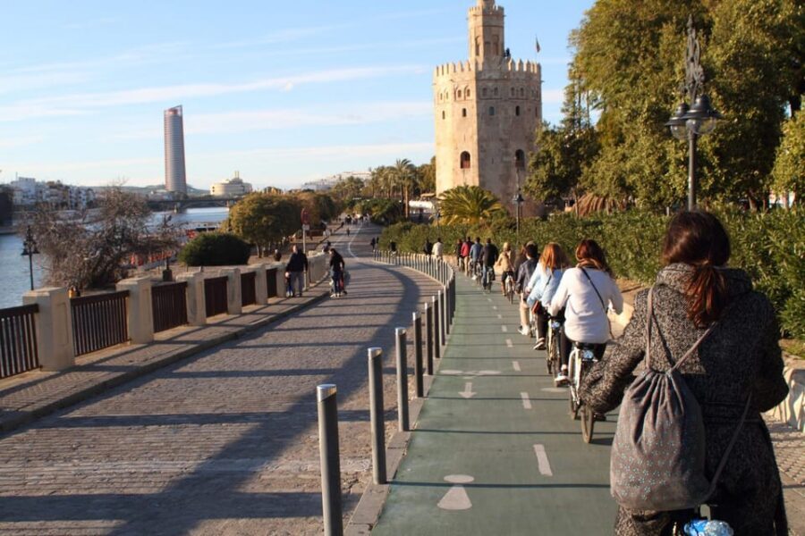 Seville: 3–Hour Bike Tour along the Guadalquivir River - Following the Guadalquivir Green Route Through Parks and Walkways