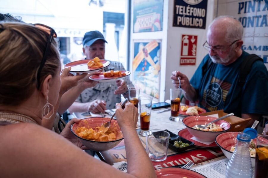 Seville Adventure: Historic Walking Tour & Traditional Tapas - Setas de Sevilla and the 30-minute “Seville overview” phase
