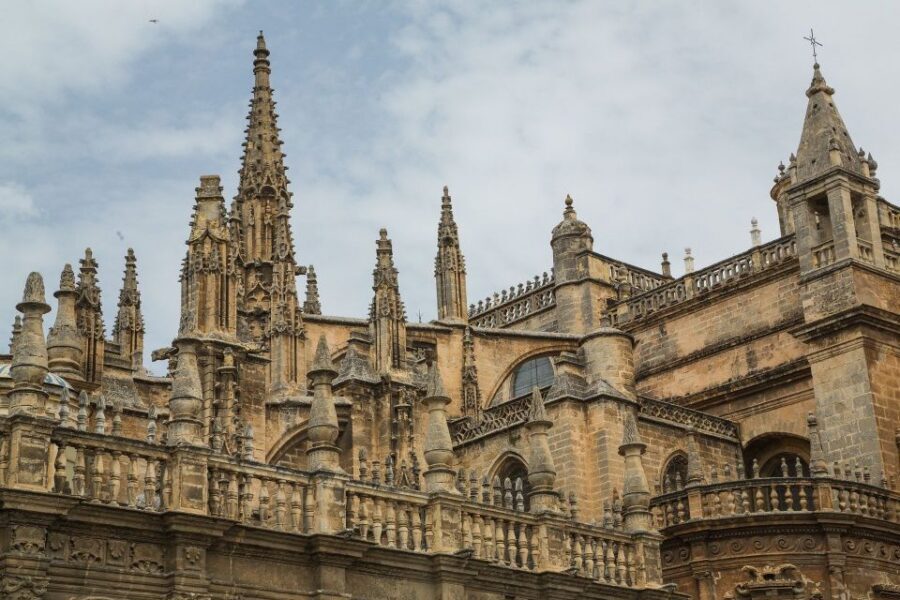 Seville: Alcázar, Cathedral & Giralda Fast Track Guided Tour - Price and Value: What You Get for $80