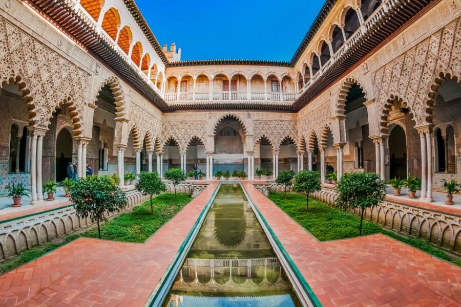 Seville: Alcázar Guided Palace Tour with Priority Access - Practical tips so your visit stays smooth