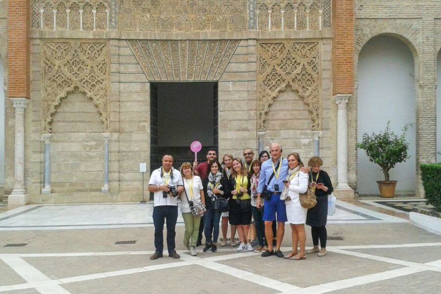 Seville: Alcázar Guided Tour - Skip-the-line entry through Puerta del León (and the reality of getting there)