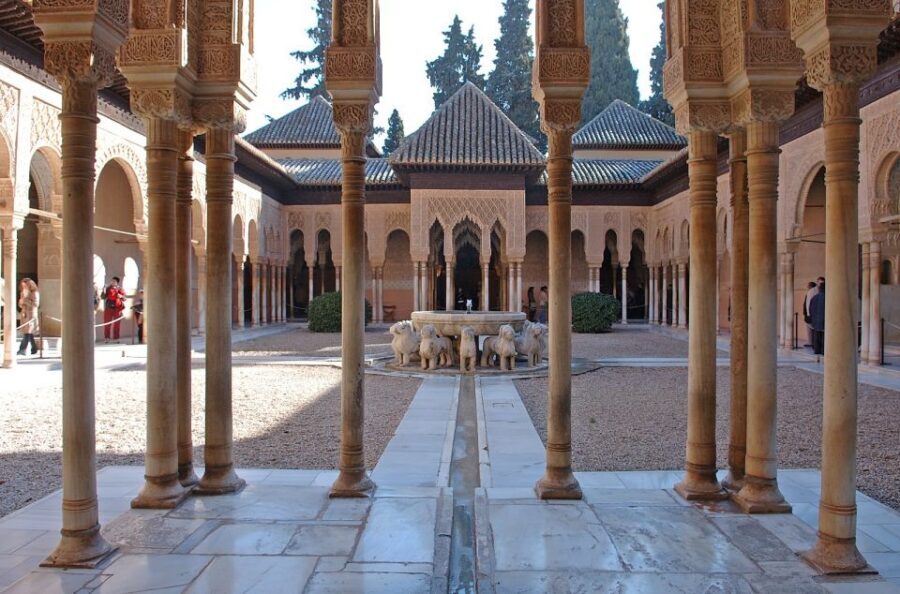 Seville: Alhambra Day Trip with Guide & Nasrid Palaces Entry - The ride to Granada: pickup at Torre Sevilla, then countryside time