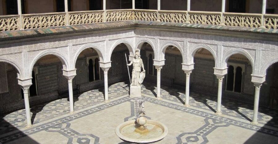 Seville: Casa de Pilatos and Condesa de Lebrija Palace Tour - Why the Condesa de Lebrija and Casa de Pilatos pairing works