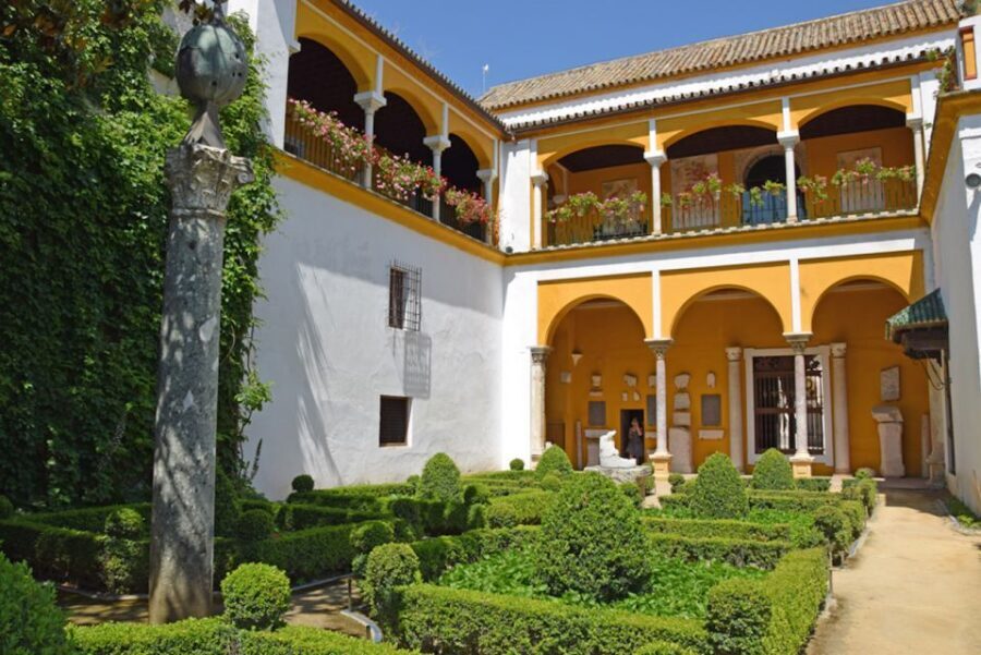 Seville: Casa de Pilatos Ground Floor Entry Ticket - Chapel of Flagellation: The Style Crossover You Can Actually See