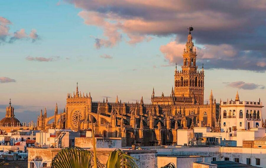 Seville: Cathedral and Giralda Tower Guided Tour and Tickets - Who This Tour Fits Best (And Who Might Prefer Something Else)