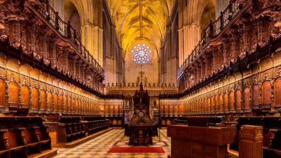 Seville Cathedral and Giralda Tower Guided Tour and Tickets - Skip-the-Line Seville Cathedral: How to See the Big Moments Without Getting Lost