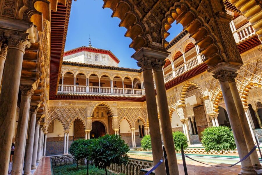 Seville: Cathedral, Giralda, and Alcazar Guided Tour - Why these three monuments click together in Seville