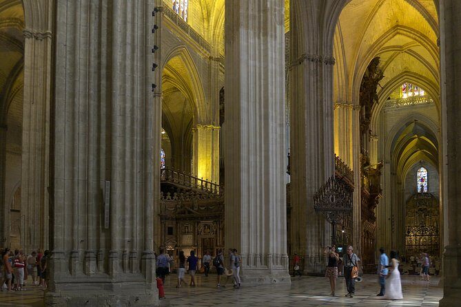 Seville Cathedral & Giralda: Guided Tour with Fast-Track Tickets - Key points